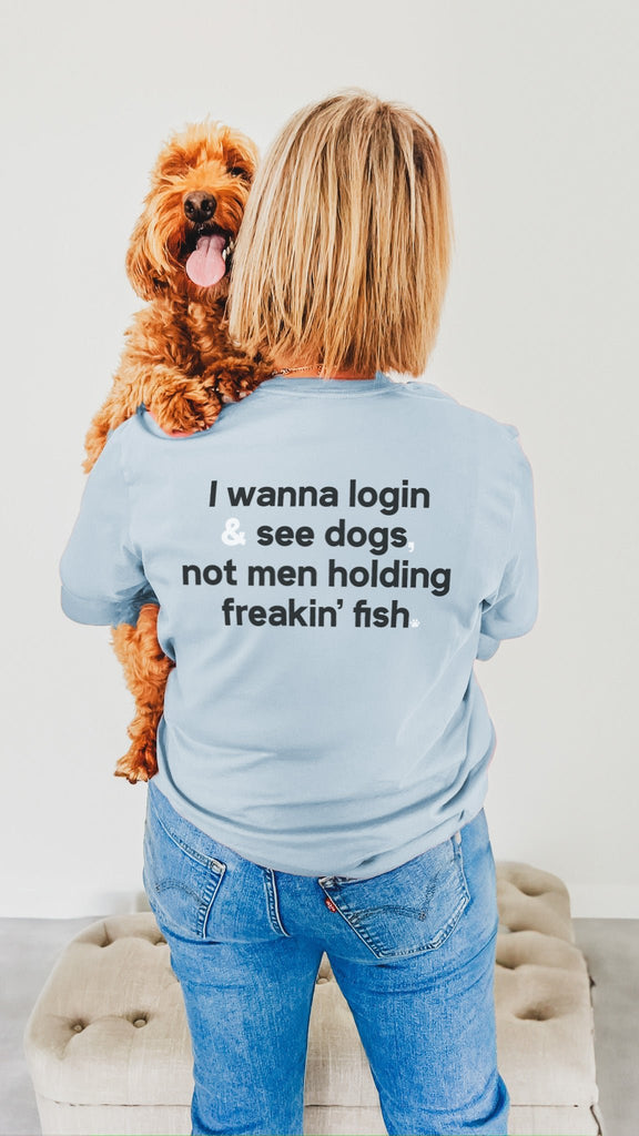 Pet Mom Tee in Light Blue