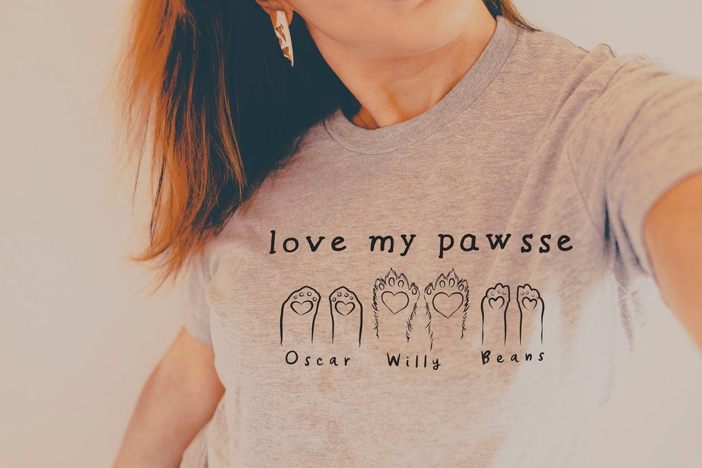 ove My Pawsse Customized Personalized Paws with Names Unisex T-Shirt