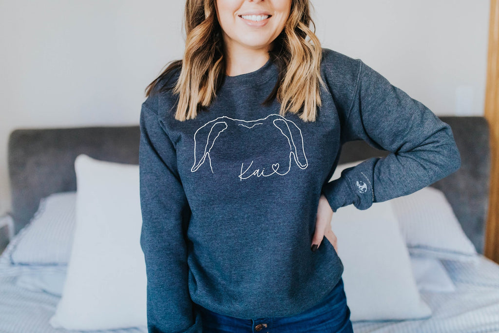Bold Heart and Paw Prints Sweatshirt – Jonomea