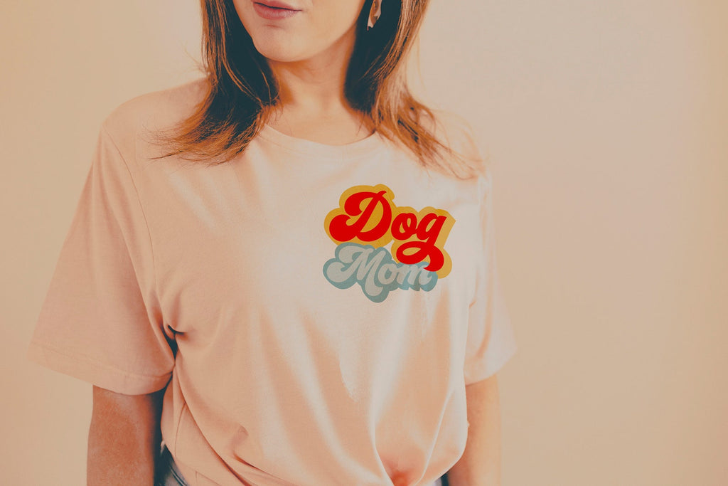 Dog Mom Retro Typography Unisex T-Shirt - Peach